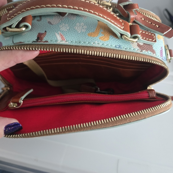 Dooney & Bourke Aqua Dog Print Cosmetic Case with Tan Trim - Picture 8 of 11